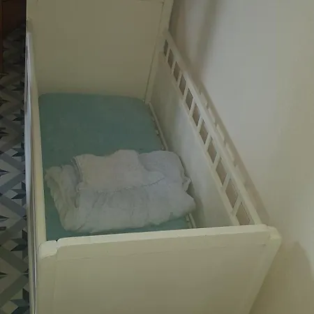 Campagnard Holiday home Aubous