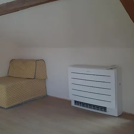 Holiday home Campagnard Aubous